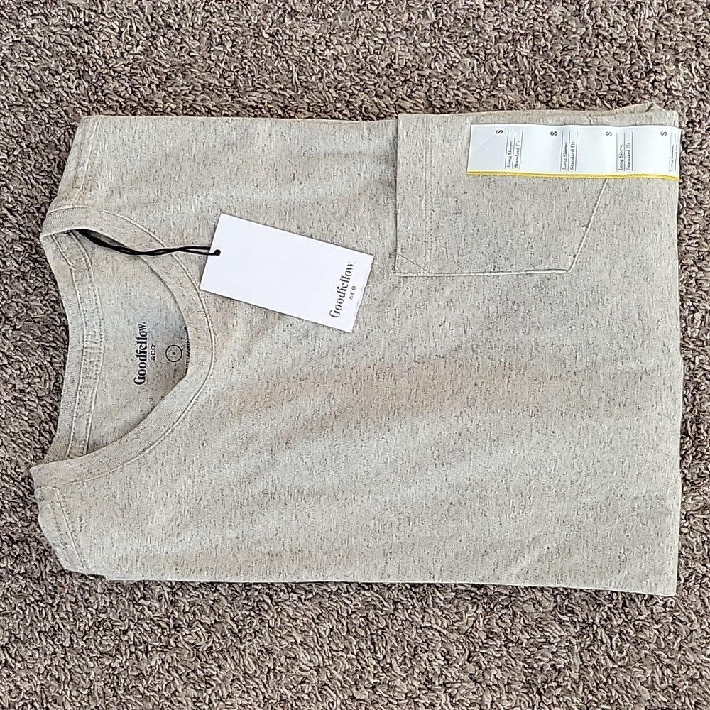 Bundle of Men's Goodfellow Long Sleeve Shirts - Picture 3 of 8